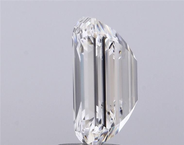 4.99 Carat Emerald Lab Diamond