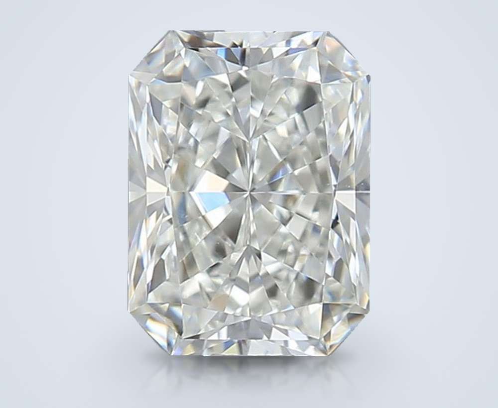 0.40 Carat Radiant Natural Diamond