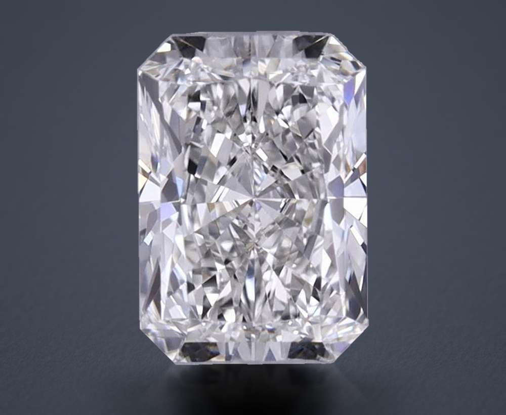 0.84 Carat Radiant Lab Diamond