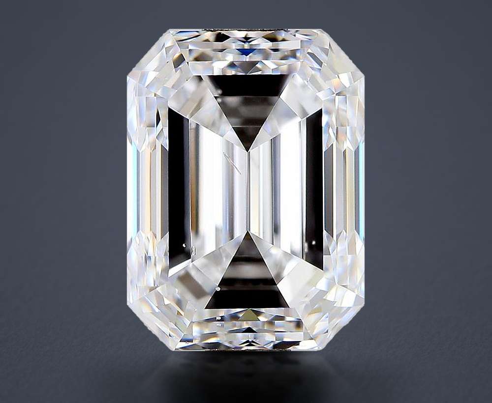 2.01 Carat Emerald Natural Diamond