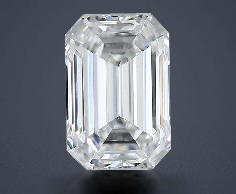 0.31 Carat Emerald Natural Diamond