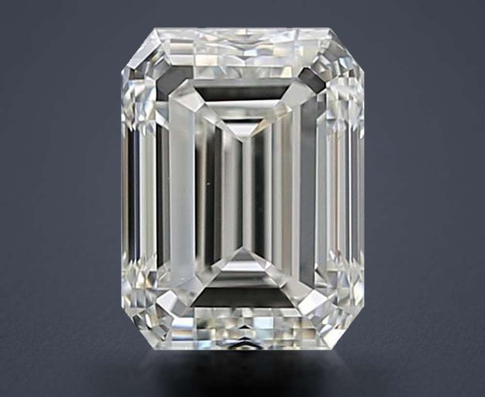 2.01 Carat Emerald Natural Diamond