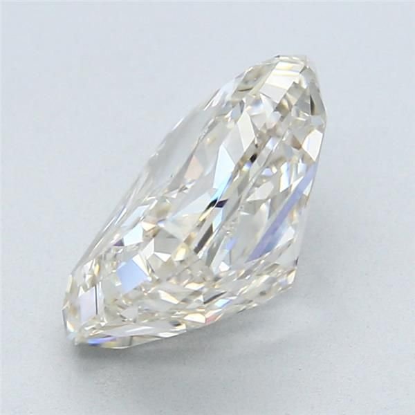 3.05ct K SI2 Very Good Cut Radiant Diamond