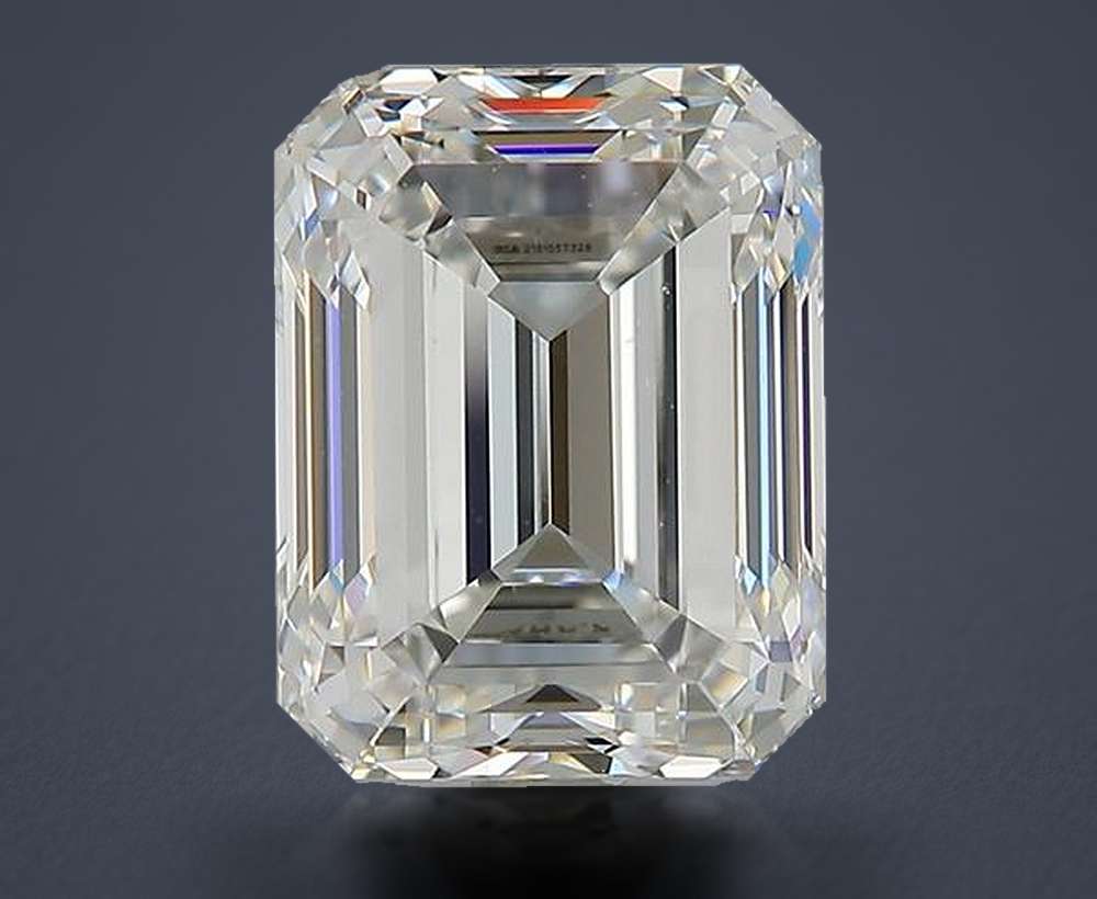 3.01 Carat Emerald Natural Diamond