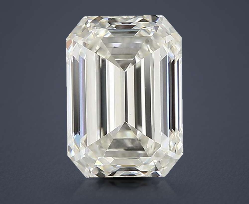 0.81 Carat Emerald Natural Diamond