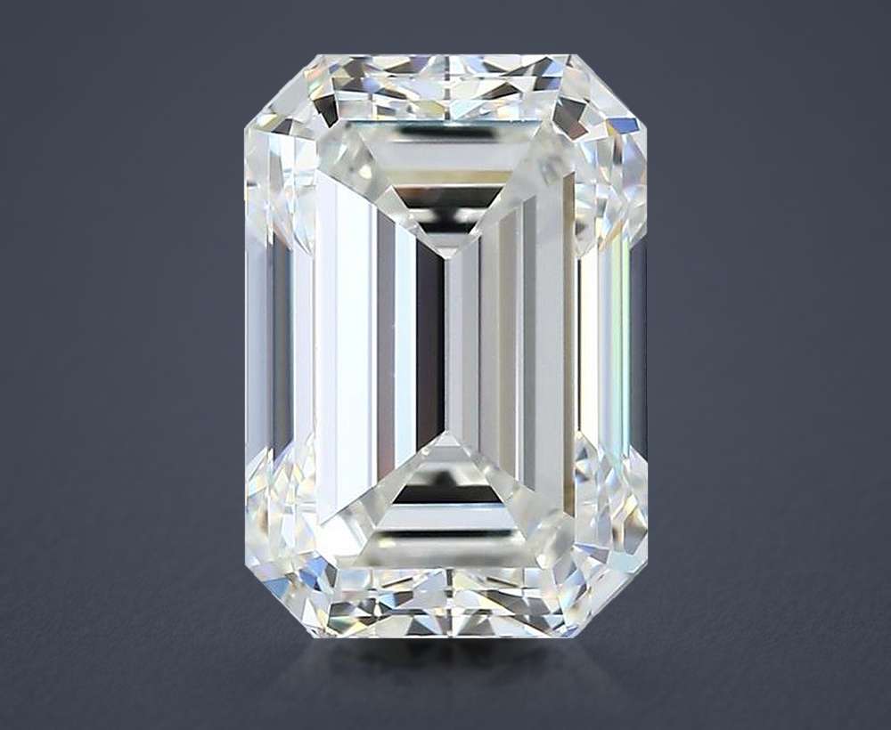 4.03 Carat Emerald Natural Diamond