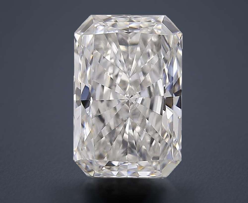 0.87 Carat Radiant Lab Diamond