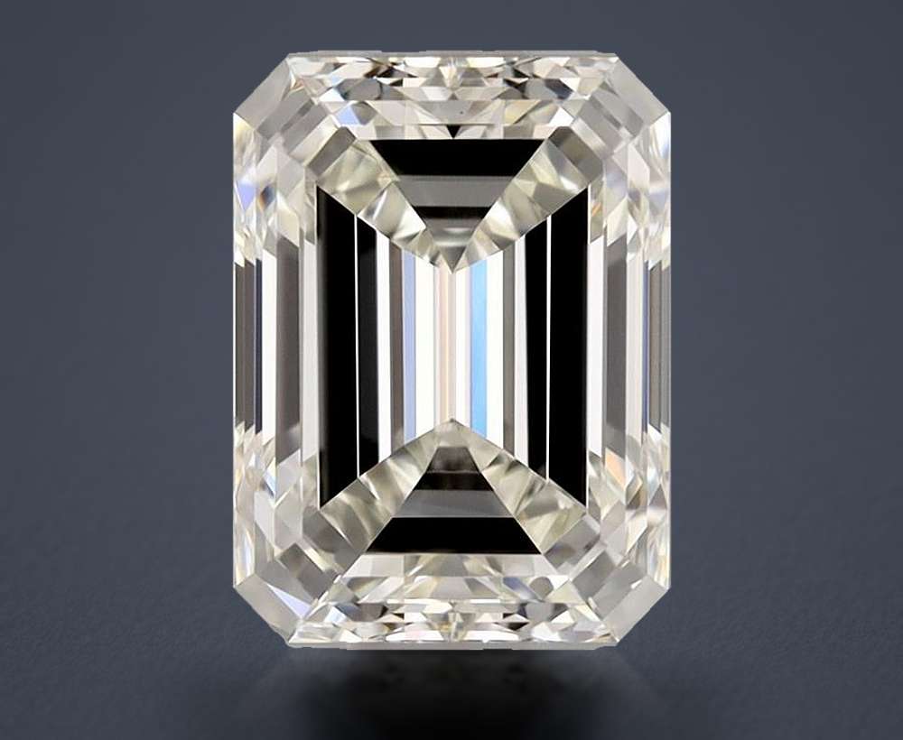 0.71 Carat Emerald Natural Diamond