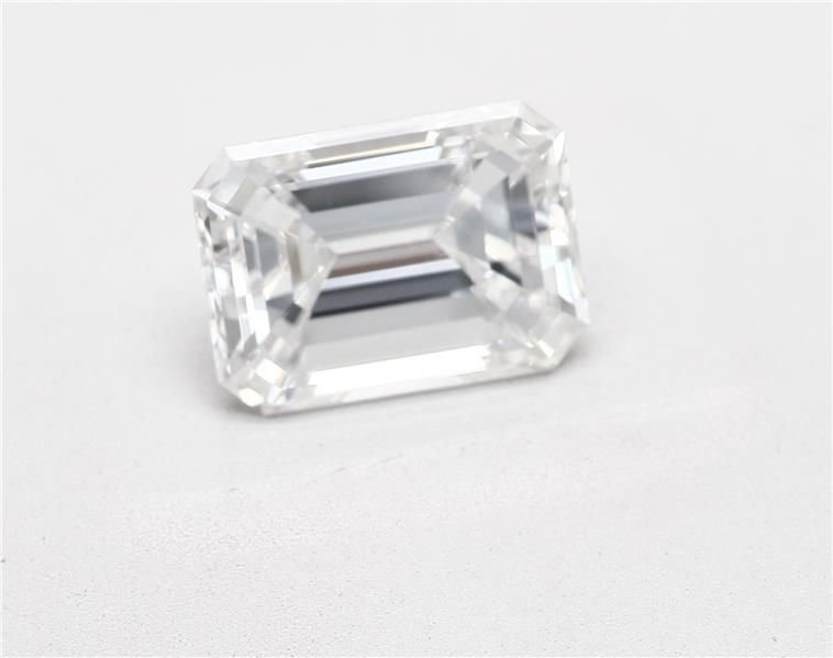3.00ct G VS2 Excellent Cut Emerald Diamond