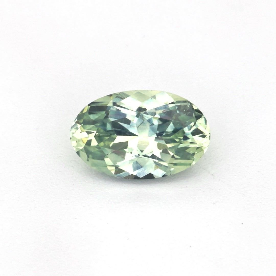 0.27 Carat Green Round Sapphire