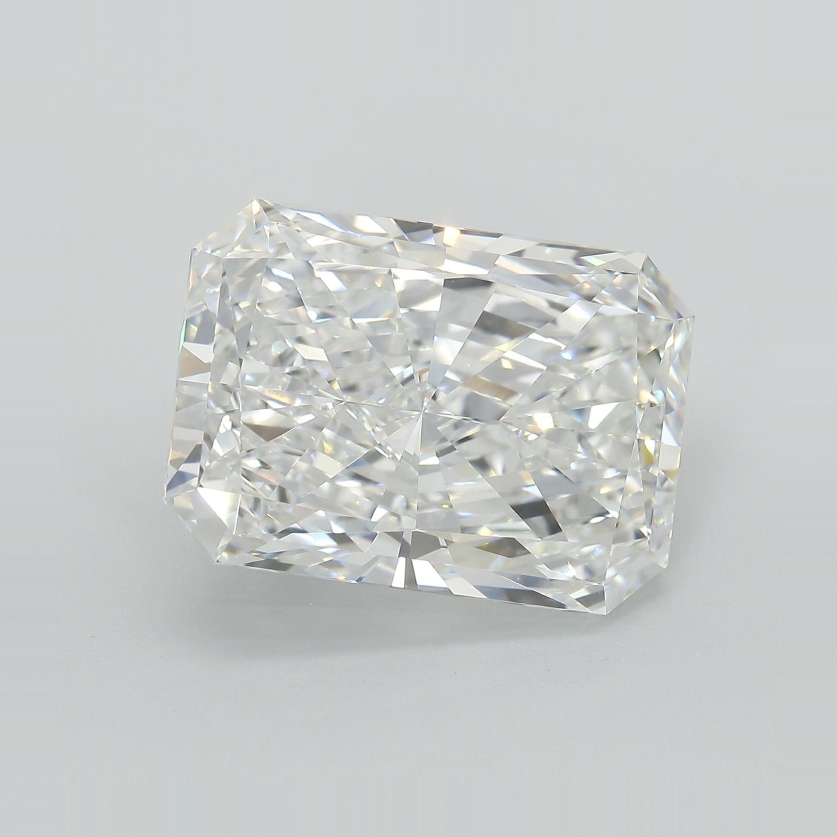 13.90ct F VVS2 Very Good Cut Radiant Lab Grown Diamond
