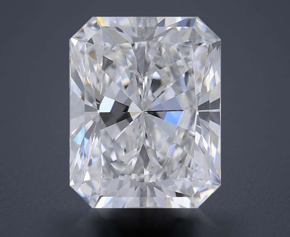 0.95 Carat Radiant Lab Diamond
