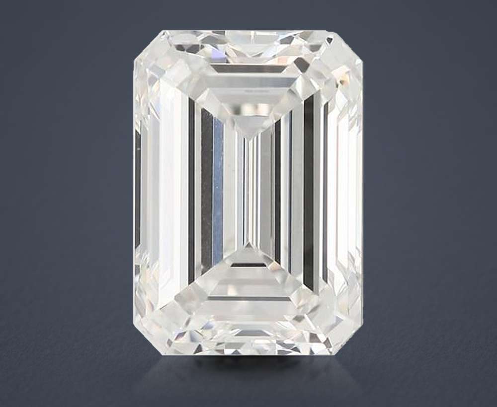 3.56 Carat Emerald Natural Diamond