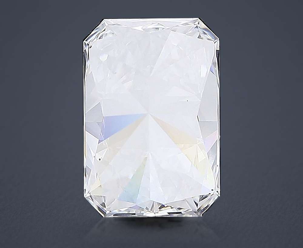 4.27 Carat Radiant Lab Diamond