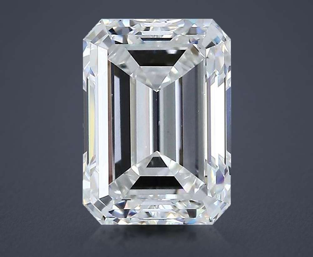 3.03 Carat Emerald Natural Diamond