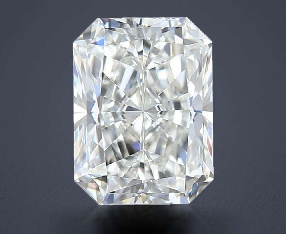 0.40 Carat Radiant Natural Diamond