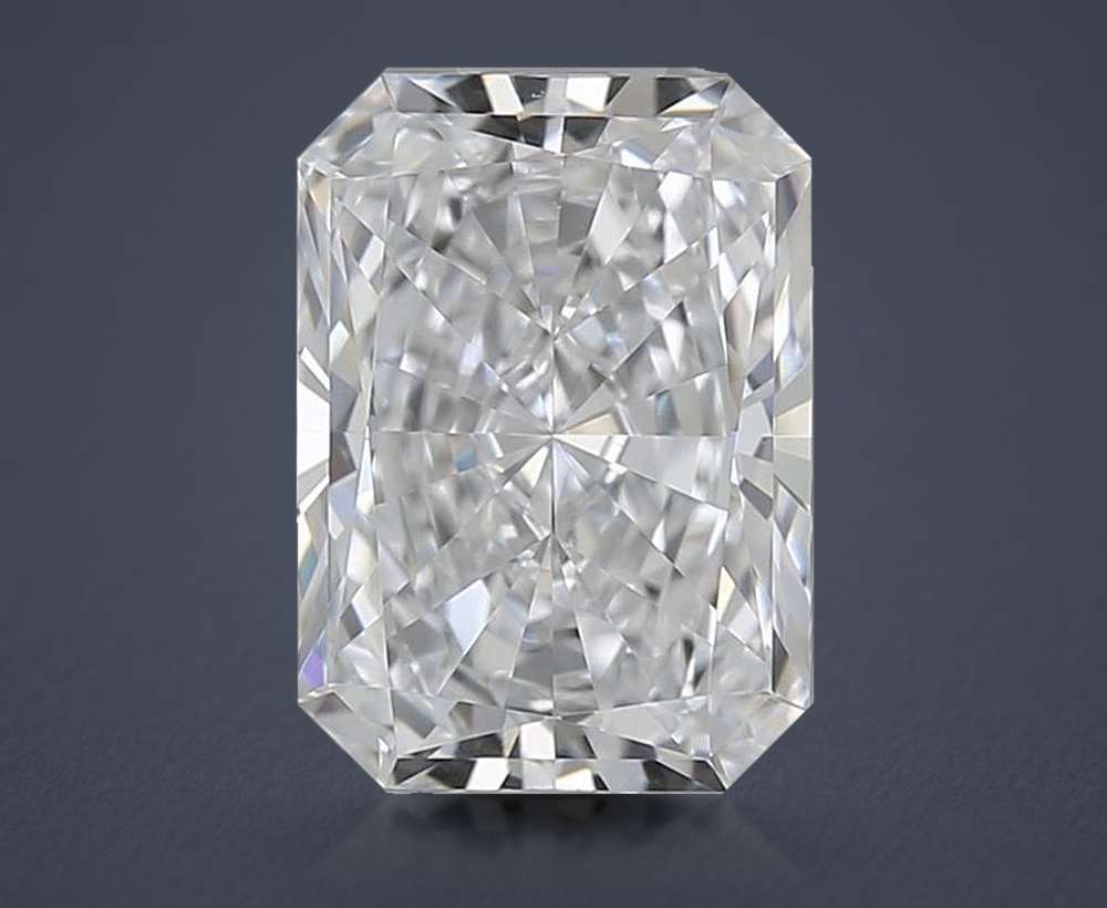 0.83 Carat Radiant Lab Diamond