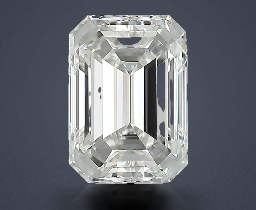2.51 Carat Emerald Natural Diamond