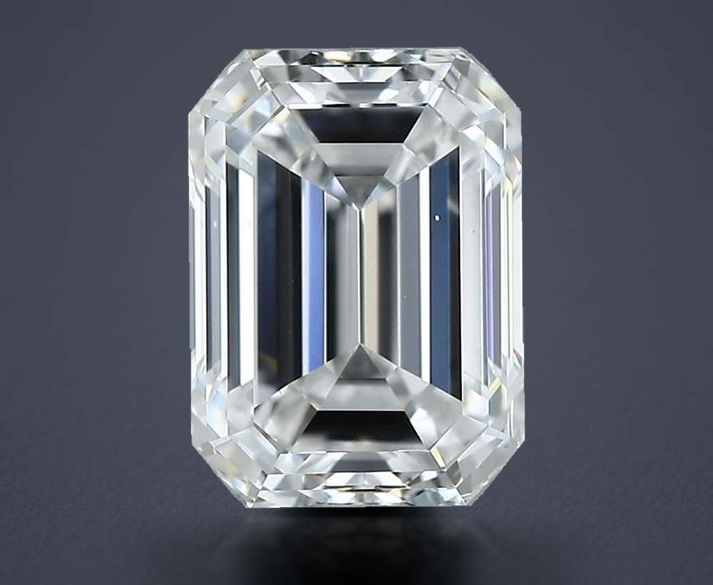 0.90 Carat Emerald Natural Diamond