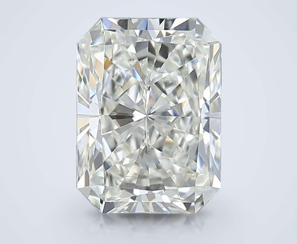 0.40 Carat Radiant Natural Diamond
