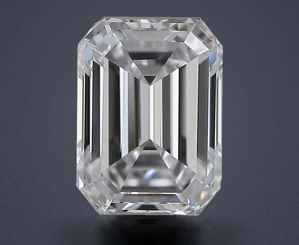 0.40 Carat Emerald Natural Diamond