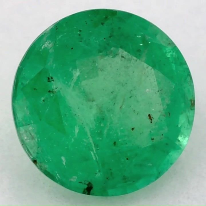 1.42 Carat Green Round Emerald