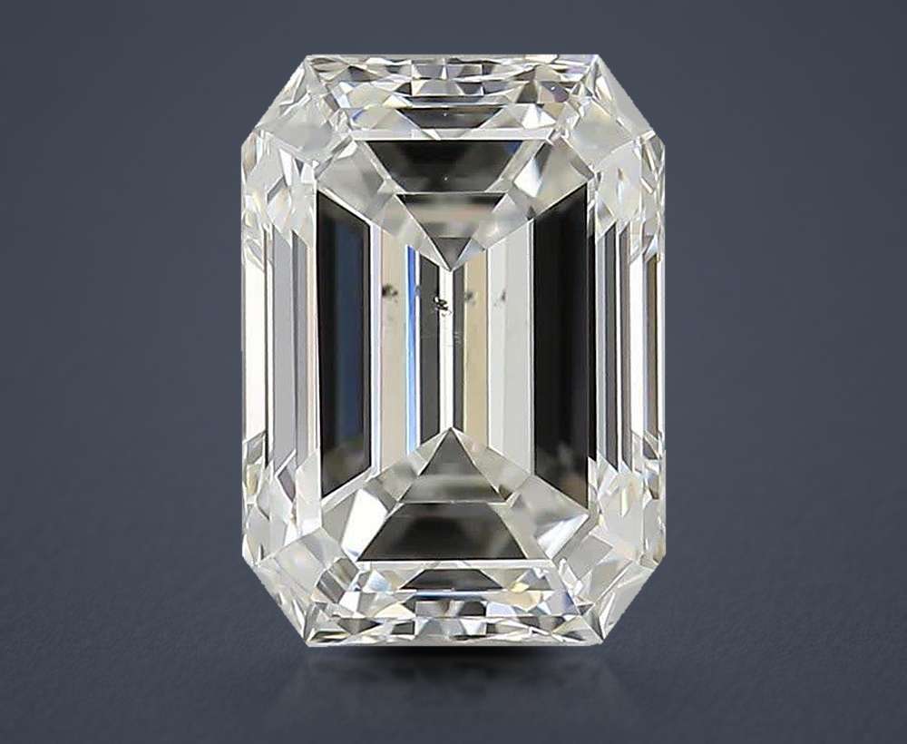 0.90 Carat Emerald Natural Diamond