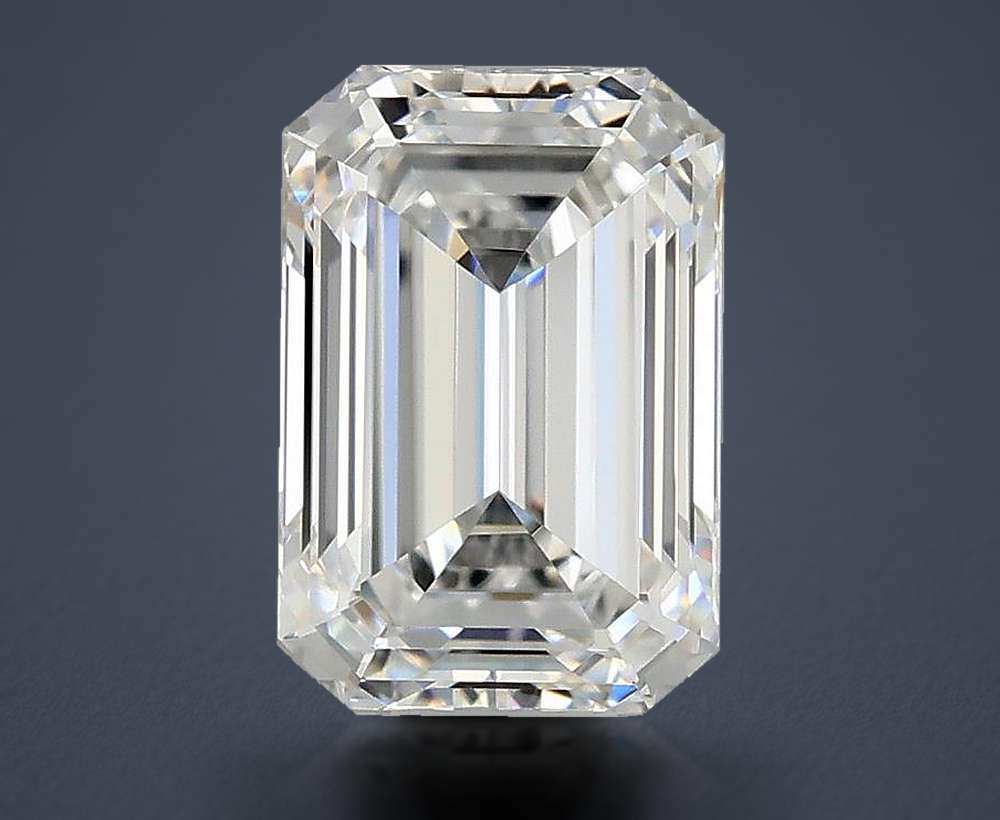 0.70 Carat Emerald Natural Diamond