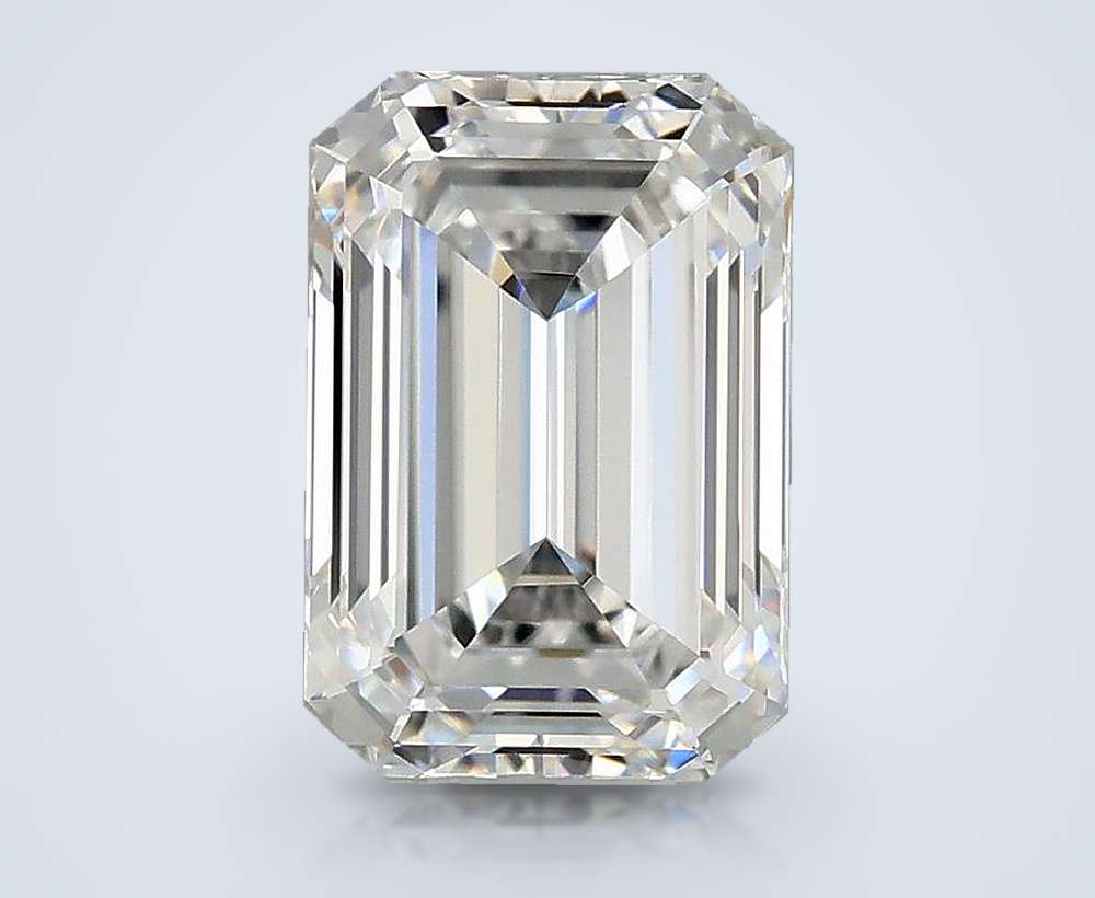 0.70 Carat Emerald Natural Diamond