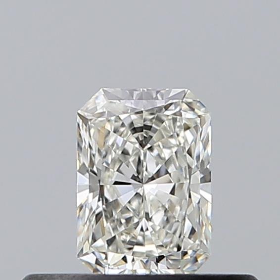 0.30 Carat Radiant Natural Diamond