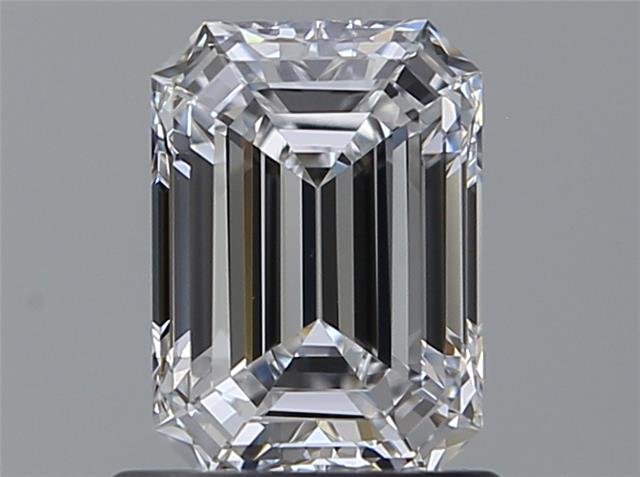 0.90 Carat Emerald Natural Diamond