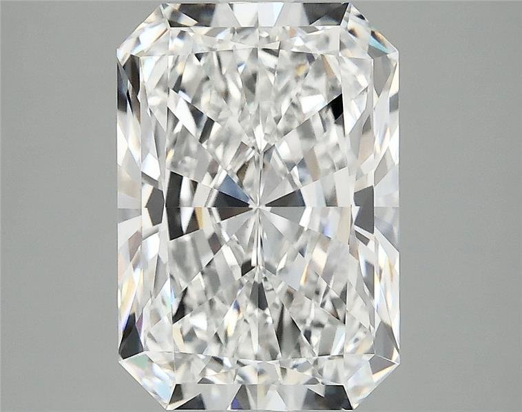 3.92 Carat Radiant Lab Diamond