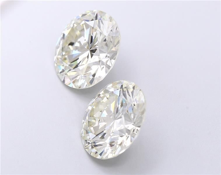 5.02ct J SI1 Rare Carat Ideal Cut Round Diamond