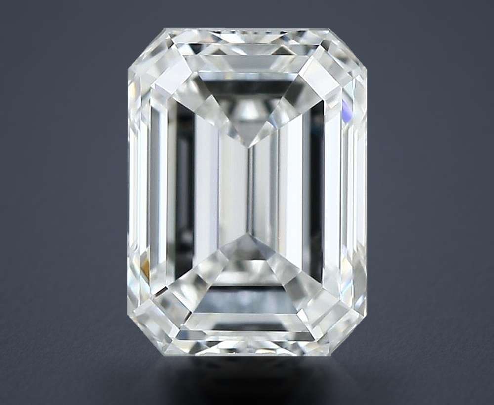 0.60 Carat Emerald Natural Diamond