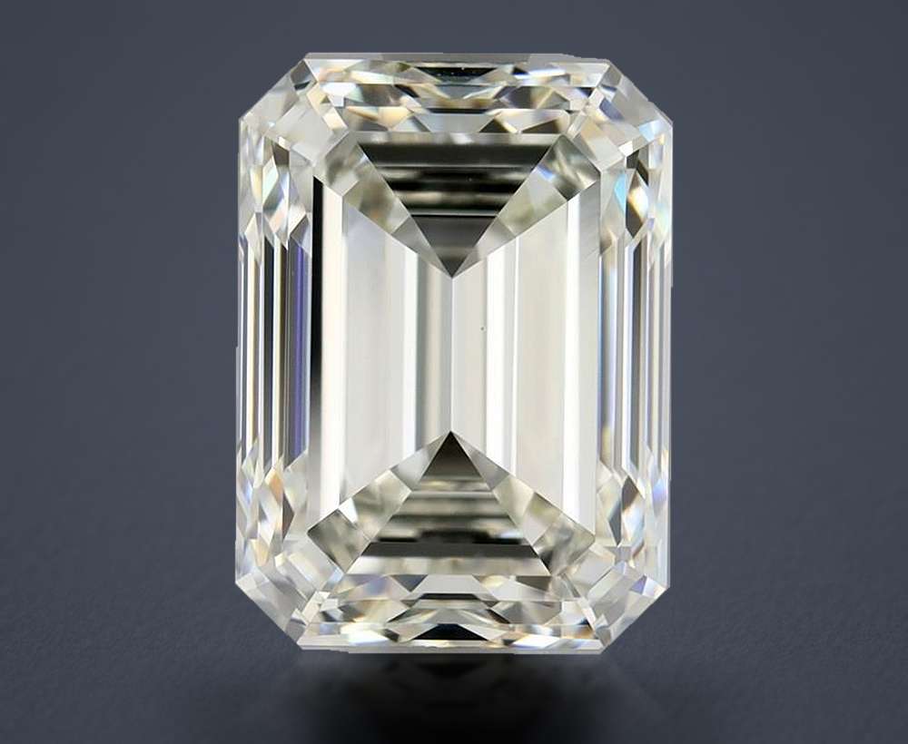 2.01 Carat Emerald Natural Diamond