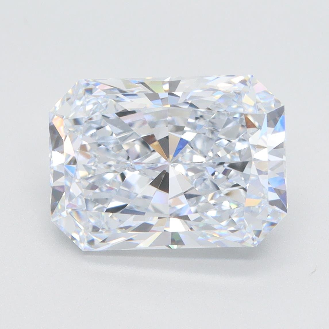 4.09ct G VVS2 Rare Carat Ideal Cut Radiant Lab Grown Diamond