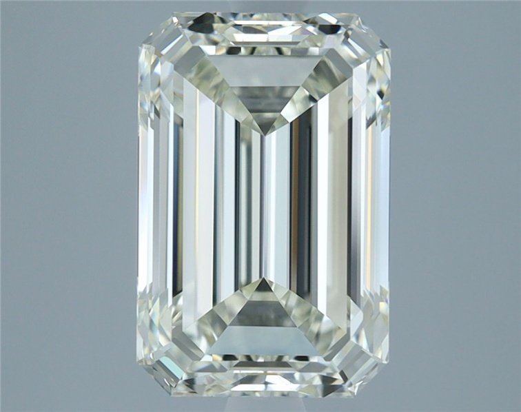 3.01 Carat Emerald Natural Diamond