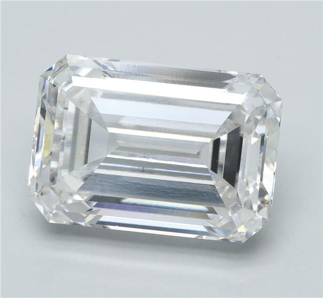 7.45ct G VVS2 Rare Carat Ideal Cut Emerald Lab Grown Diamond