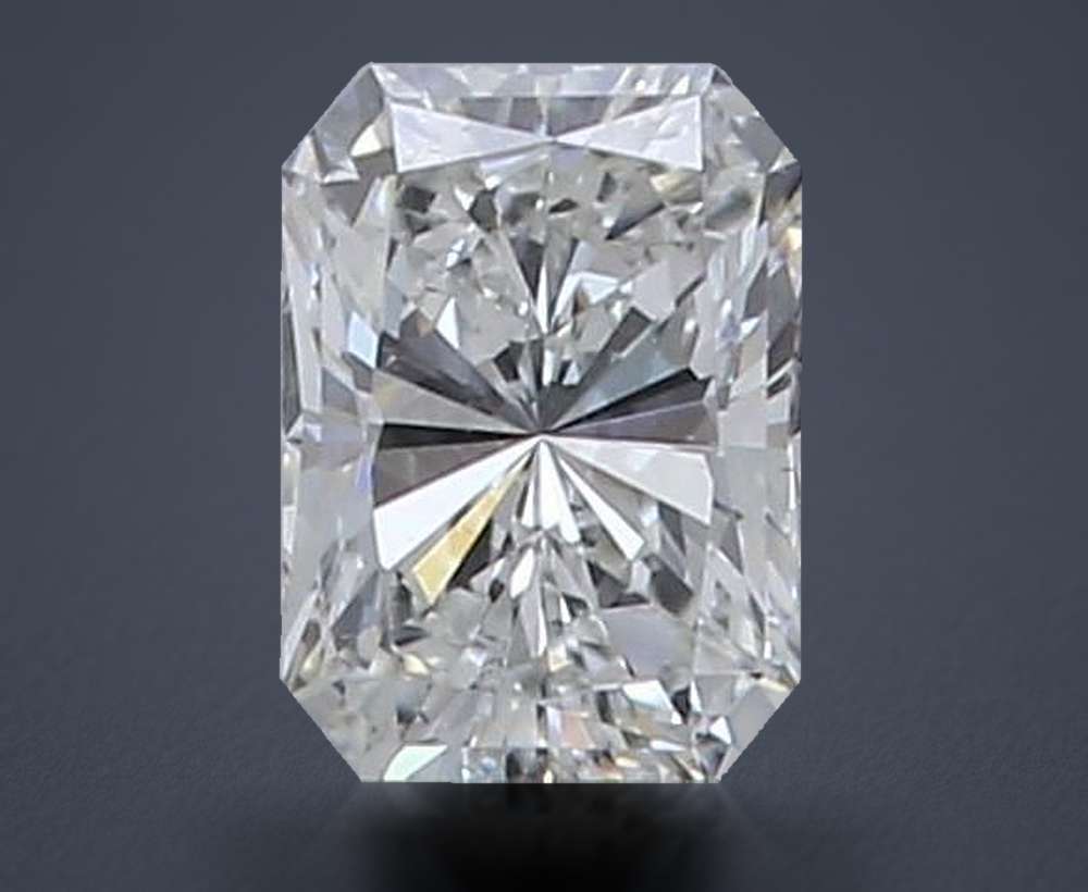0.28 Carat Radiant Natural Diamond