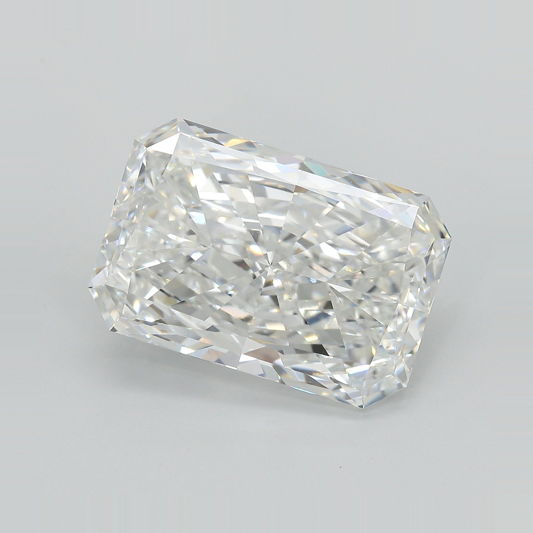 13.01ct F VVS2 Very Good Cut Radiant Lab Grown Diamond