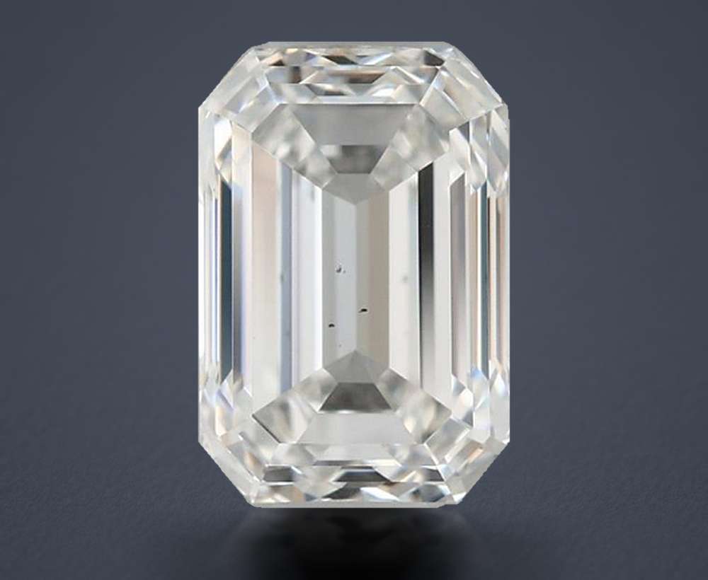 0.71 Carat Emerald Natural Diamond