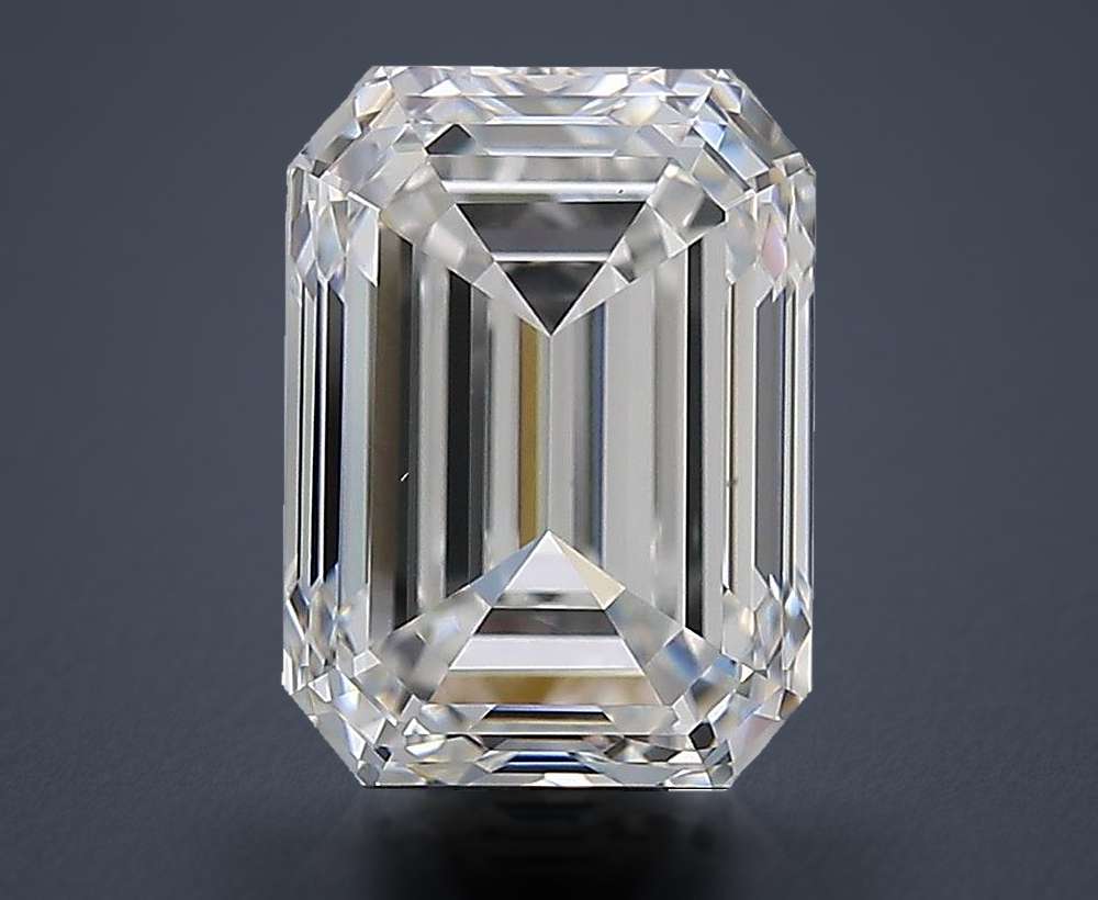 3.51 Carat Emerald Natural Diamond