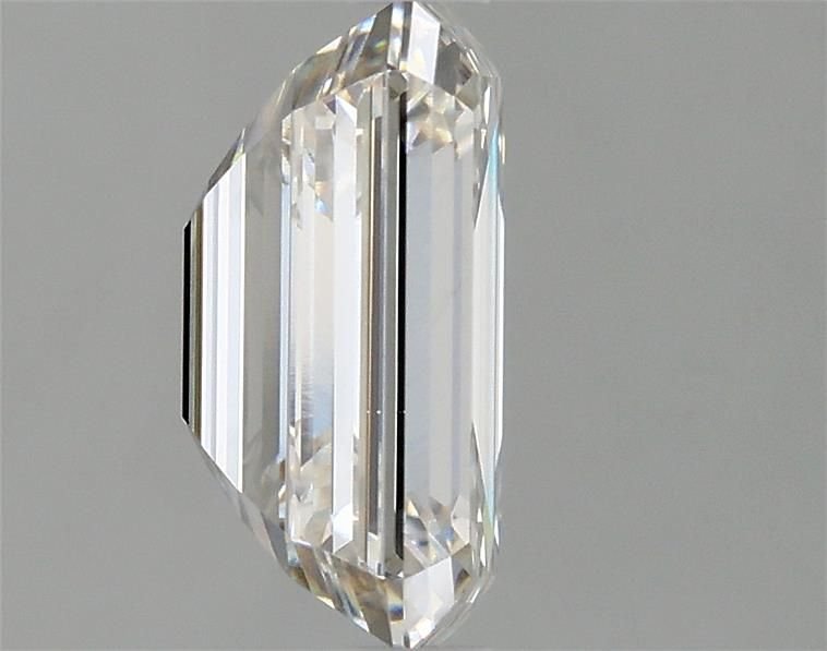 2.59ct H VS1 Excellent Cut Emerald Lab Grown Diamond