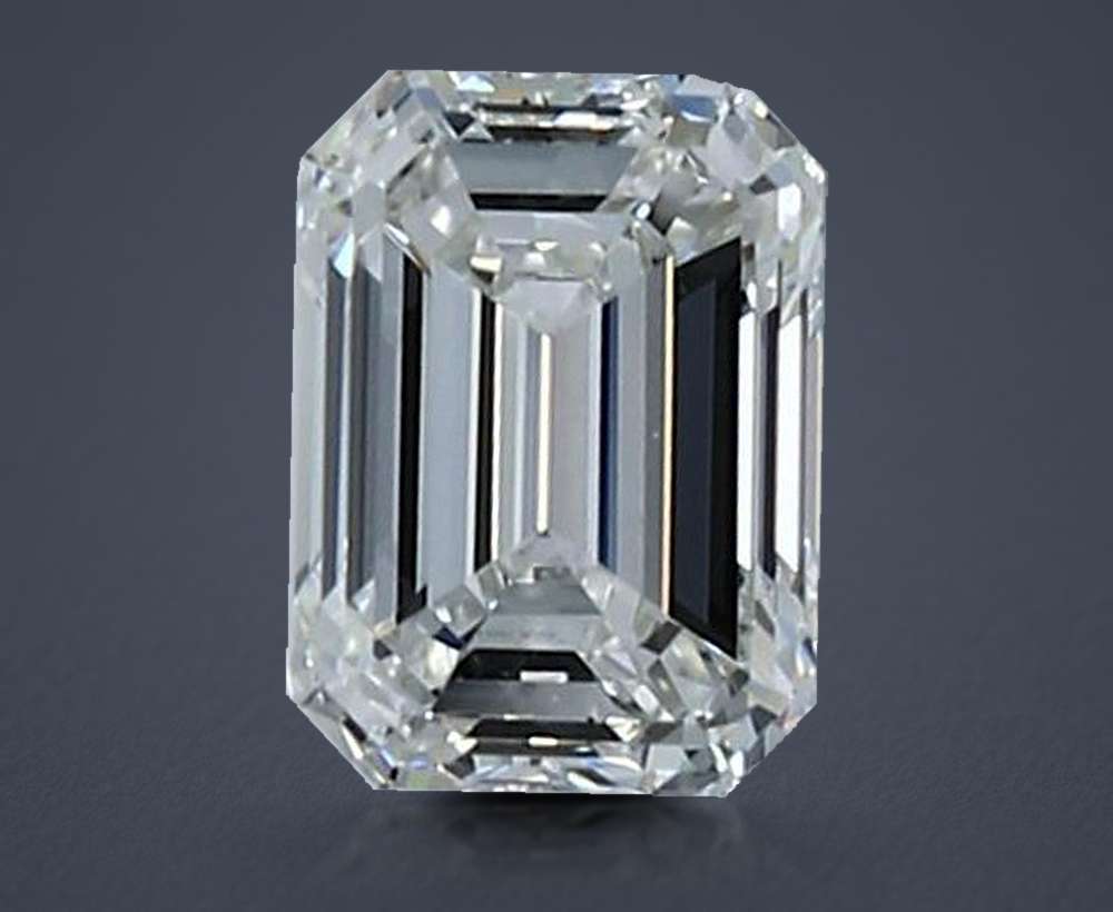 0.82 Carat Emerald Natural Diamond
