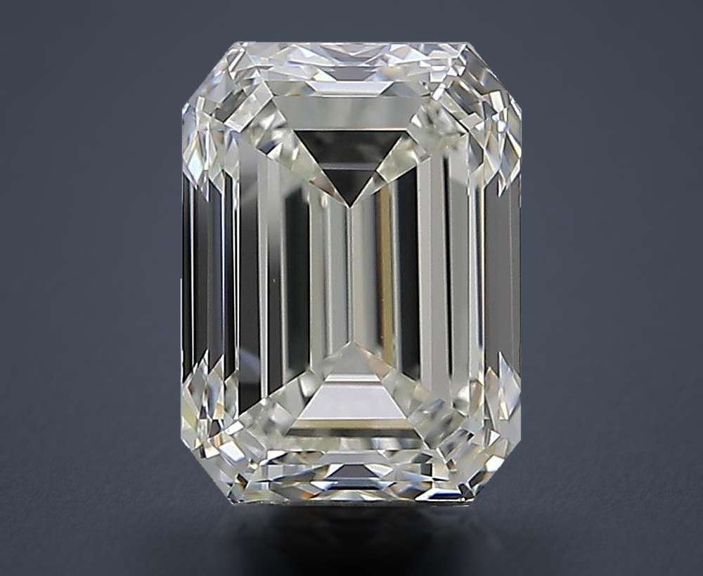 3.51 Carat Emerald Natural Diamond