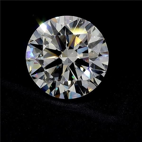 5.02ct G VS2 Rare Carat Ideal Cut Round Diamond