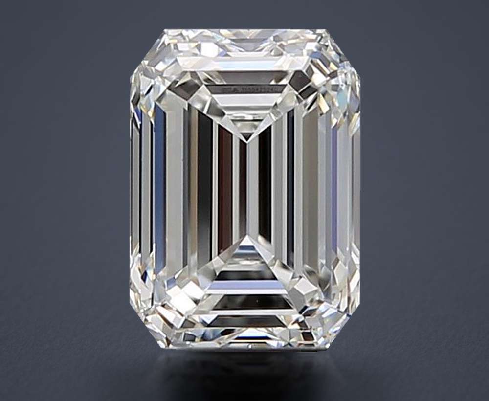 0.81 Carat Emerald Natural Diamond
