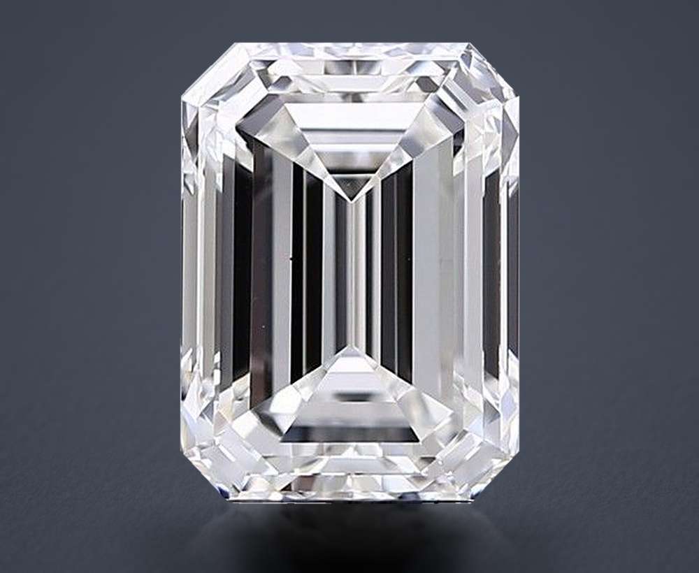 2.70 Carat Emerald Natural Diamond