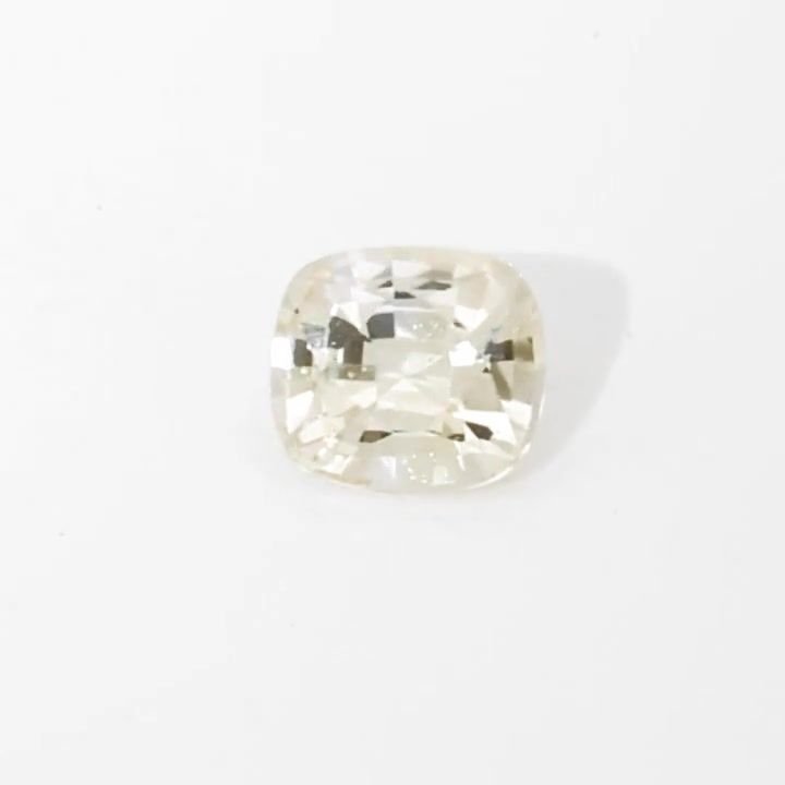 0.97 Carat Light Yellow Cushion Sapphire
