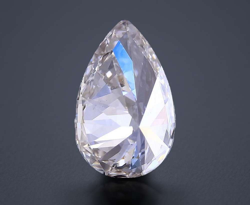 0.60 Carat Pear Natural Diamond